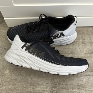 Mens hoka one one running shoes